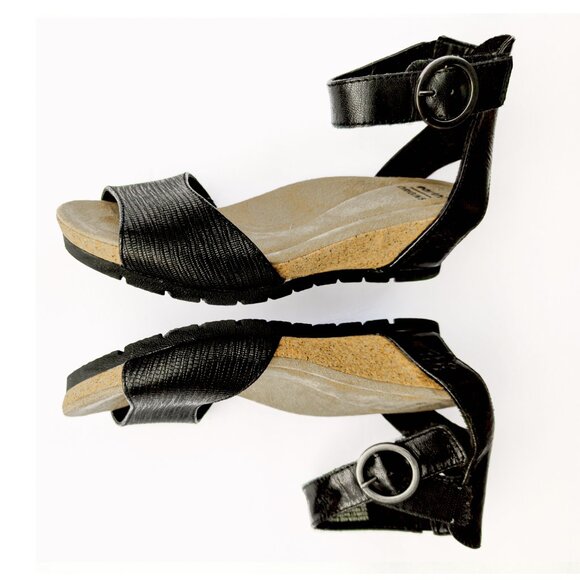 Earth Origins Kendra Kane Wedge Black Size 7M - Picture 5 of 8